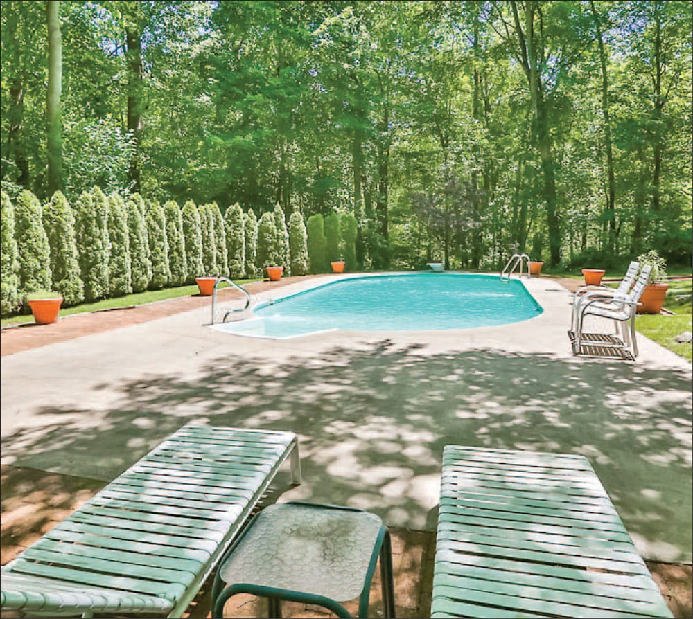 CT Greenwich - Completely Renovated Tudor
